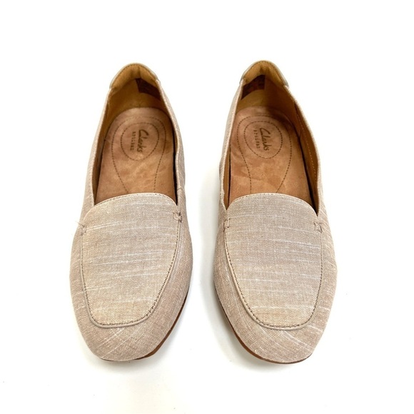Clarks Keesha Luca Slip On Loafers Business Casual Academia Taupe, Size 9 - Picture 2 of 13